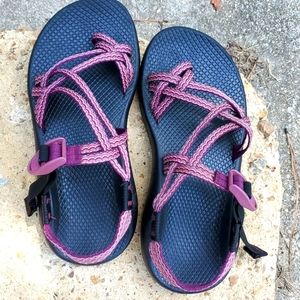 Chaco size 8